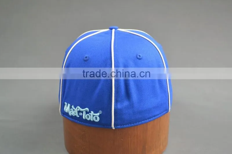 Blue customized fitted cap with logo