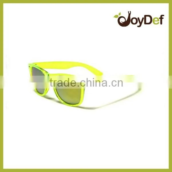 2016 The latest popular fashion retro design out door style eco-friendly natural price sunglasses