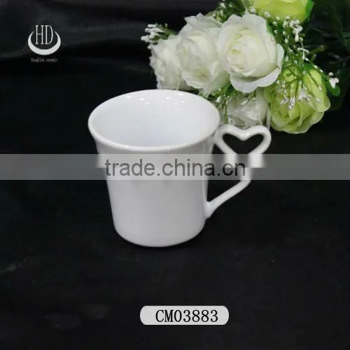 ceramic 6oz coffee mug with heart shape handle