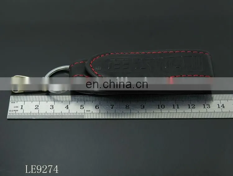 Fashionable metal leather keychain