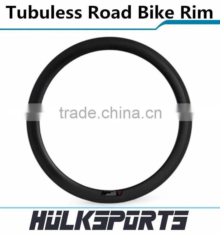 2016 Top sale 25mm width carbon clincher tubuless wheel 700C carbon fiber bike wheels 50mm depth carbon road bicycle rim
