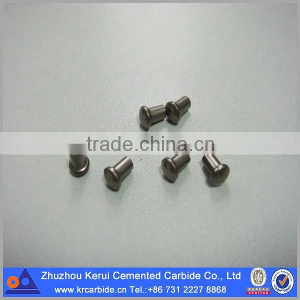 Tungsten carbide tire stud for winter driving