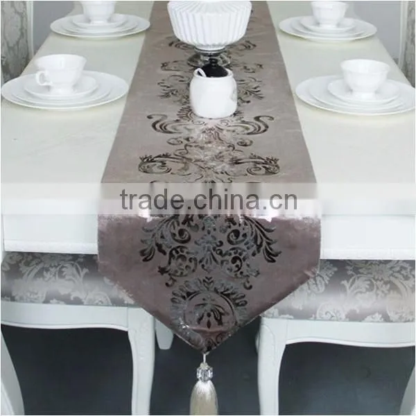 European customized size eastern mediterranean style Geometric polyester table runners