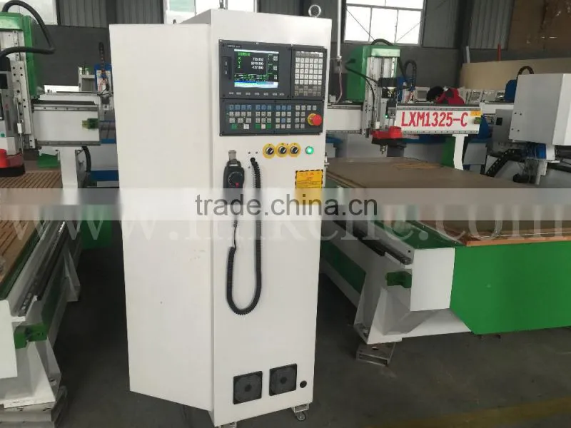 Heavy duty 3 Axis Automatic Wooden Door Painting Machine LXM-1325-C