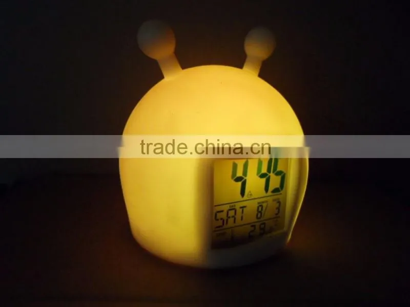 novelty alarm clock display humidity temperature
