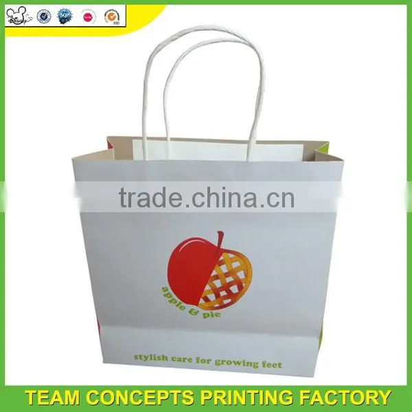 New and Fashion kraft china gift paper bag manufactures