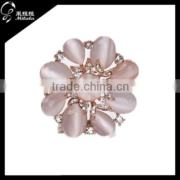 Elegant design handmade make fabric flower brooch