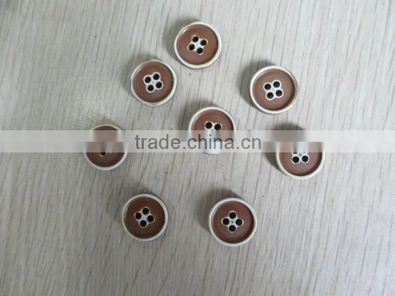 fashion 4 holes urea button for garments