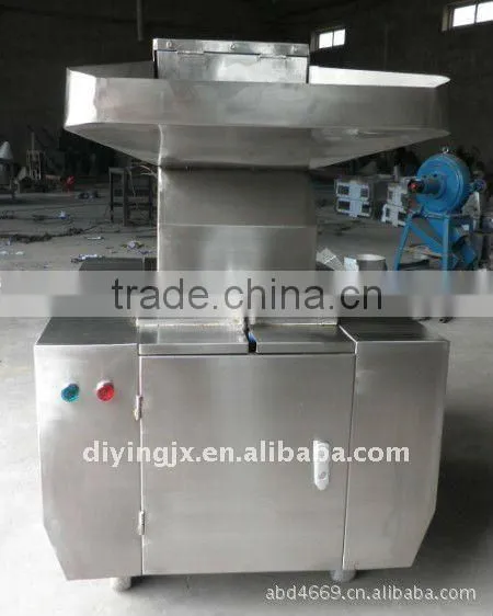 Bone crushing machine