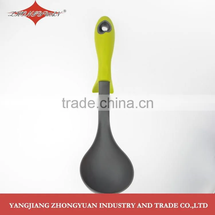 Gadgets china 2014 nylon skimmer with heart shape plastic handle