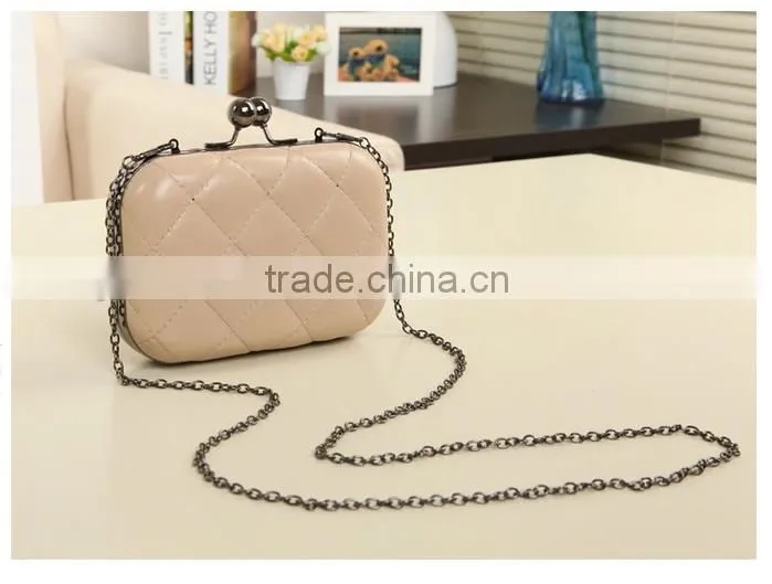 Simple casual small box bag for evening party