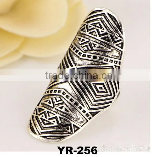 New Fashion Jewelry New Design Ladies Finger Ring With Metal Decorative Pattern Wholesale