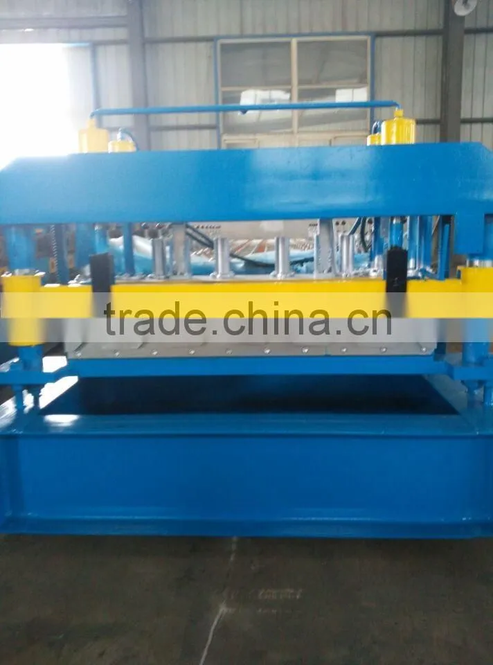 Corrugated iron roofing sheet roll forming making machine made in China