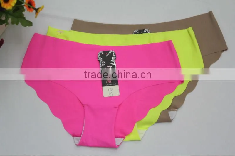 Laser Cut Lady Seamless Secret Fashion Panty
