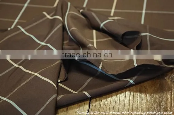 Wholesale Waterproof linen cotton fabric cheap Printed table cloth for home