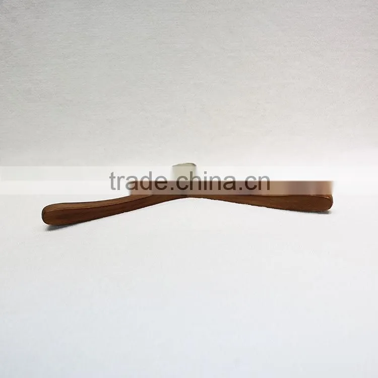Anti slip wooden coat/shirt/dress/coat hanger for clothes display
