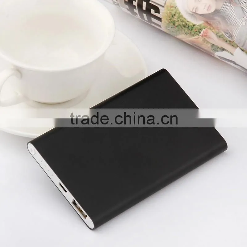OEM/ODM China factory promotion gift lithium polymer super slim power bank 6000mah 4000mah 2.98usd one set