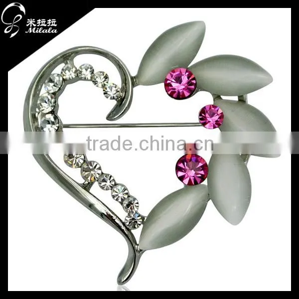 Latest popular apple bulk rhinestone brooches