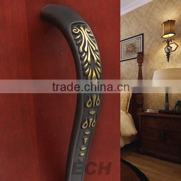 Shine-On Brass Series main door handle
