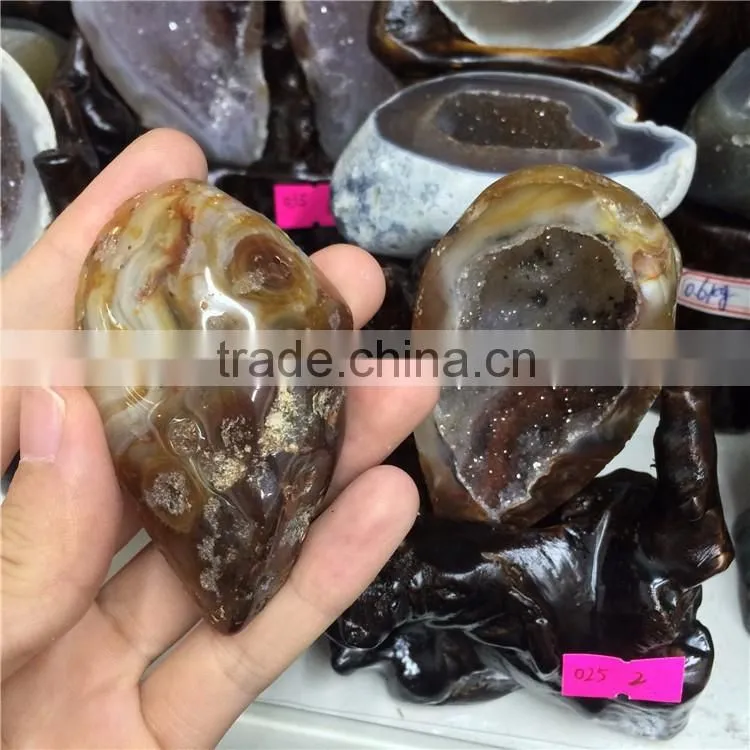 Natural Heart Shaped Two Pieces Agate Crystal Geode Small Sized Ornaments
