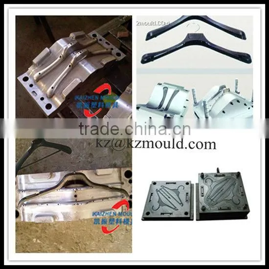 Plastic coat hanger mould