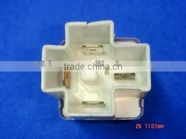 TOYOTA CELICA LEXUS IS200 AVENSIS YARIS 12v STARTER RELAY 28300-10020 OEM