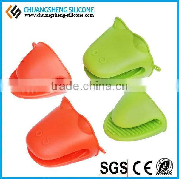 Hands protect oven used clips, FDA silicone clips