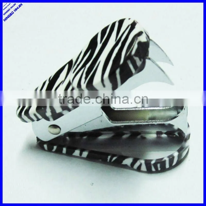 Multi function double lines teeth office staple remover