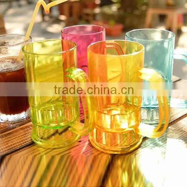 380ml Assorted color plastic beer mug glass with handle
