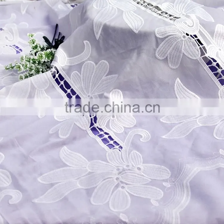 New arrival 125-130cm chemical lace embroidery fabric in white for women wedding dress with a light texture