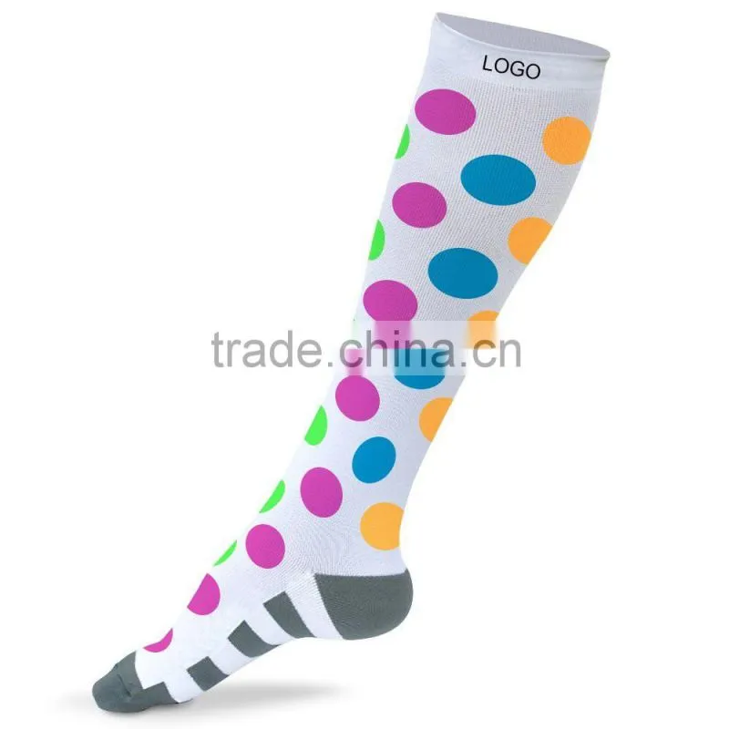 Mens cheap nylon socks compression sport socks breathable sport cycling