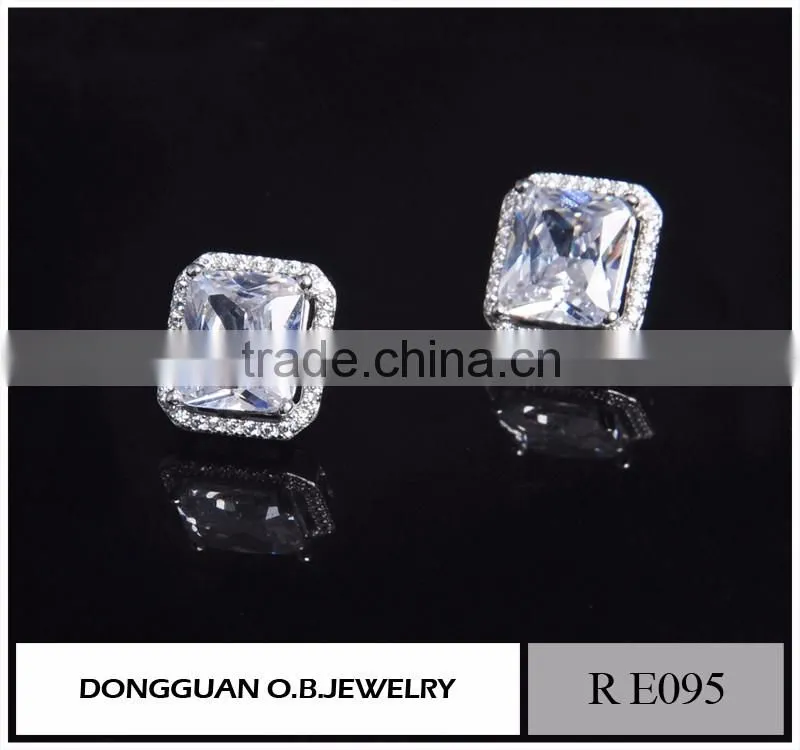 Small quantity order zircon earring fashion fancy stud earring