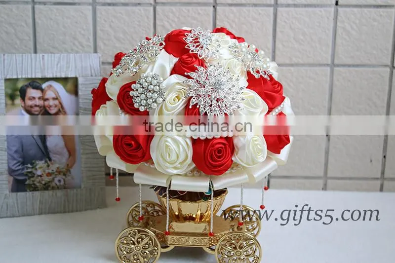 2016 new design Wedding Bouquet, Silver and Ivory Brooch Bouquet, red and white satin rose wedding bouquet