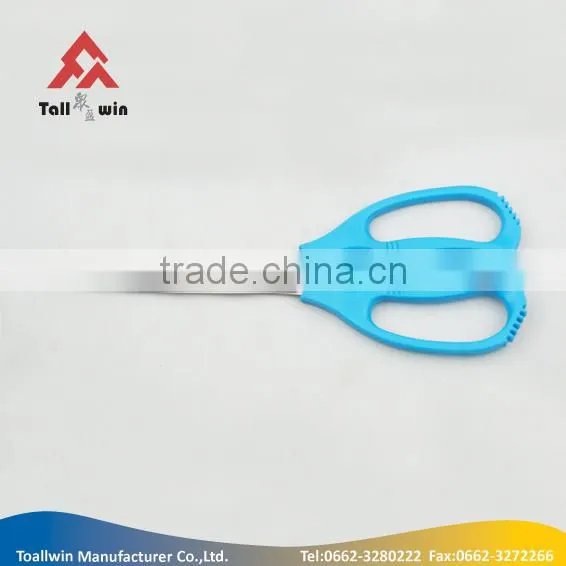good quality different vegetables cutting scissors