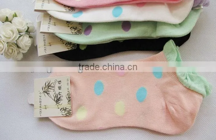 New Tip Top Promotion Fashion Bamboo Fiber Sweetheart Princess Gothic Cotton Chain Tied Lace Cute Big Dots Women Socks