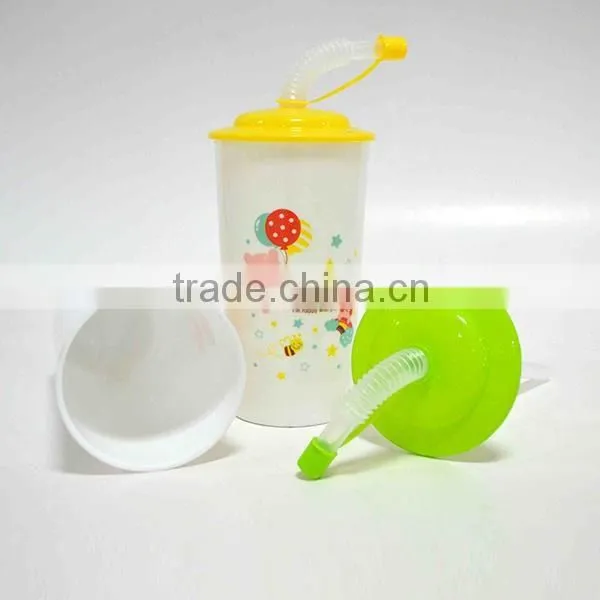 hot sale kids plastic cup with straw