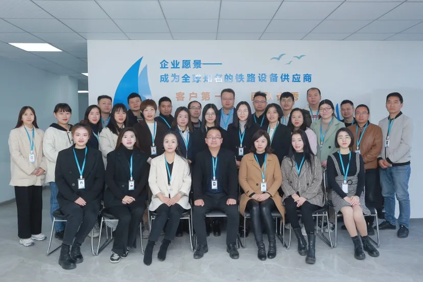 Wuhan Linkage Track Equipment Co.,ltd company overview - view 2
