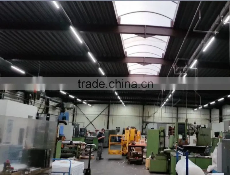 Hot Sale CE ROHS Certificated IP65 Wide Angle LED Linear Tri-proof Light