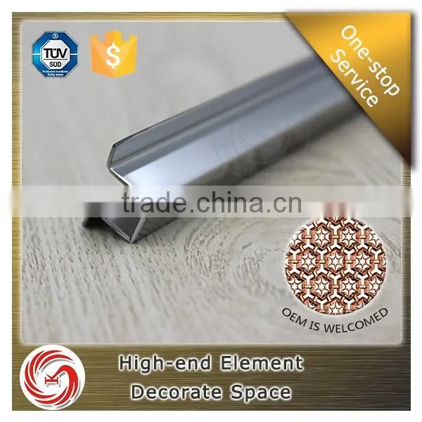 Fast connected ceramic aluminum tile listello trim