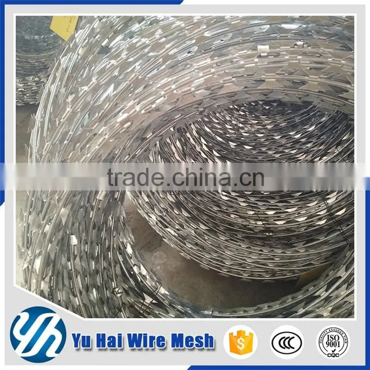 razor barb wire mesh security fence for gate