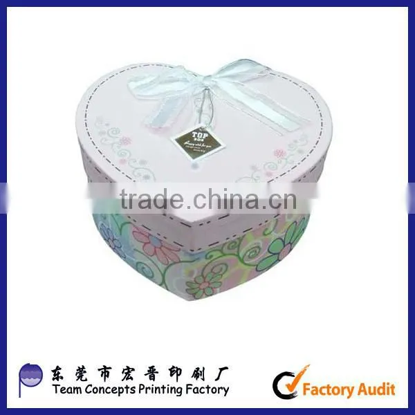 small sweet candy paper packaging box