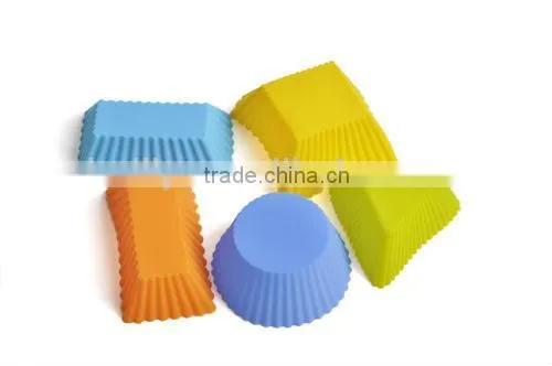 Hottest !!! the mini cake molds is on the big sale