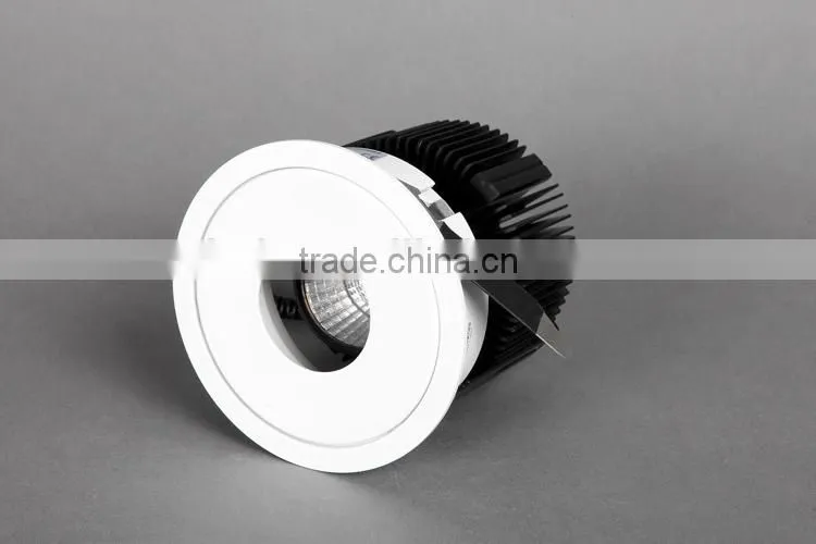 High Quality COB 75-80Lm/W 18W Spotlight Led Light