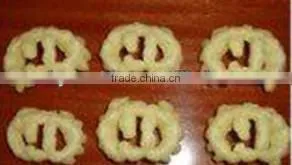 Jinan 100-150kg/h puffed snack machine ,snack food puffing machine