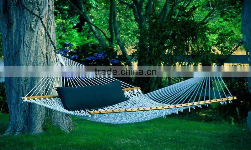 comfortable outdoor camping hammock