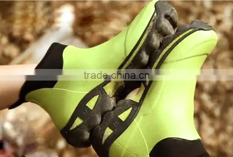 Mens Confort Clean Sole Sport Rain Shoes