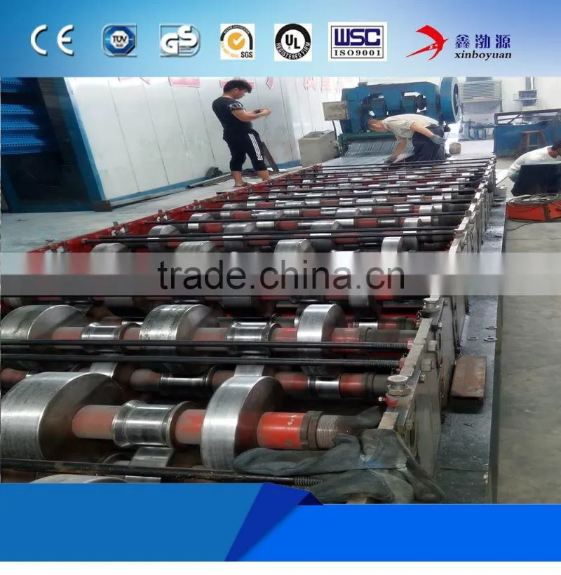 Perforate metal wind and dust proof wall