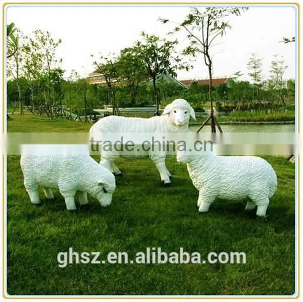 Customized garden decoration life like poly stone white sheep statue supplier