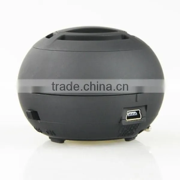Hottest promotion gift portable mini hamburger speaker with 3.5mm jack audio