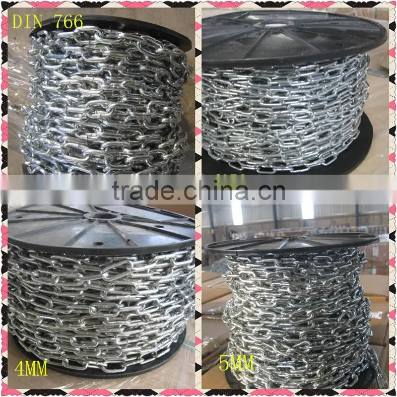 different colors of dog chain with soft lead